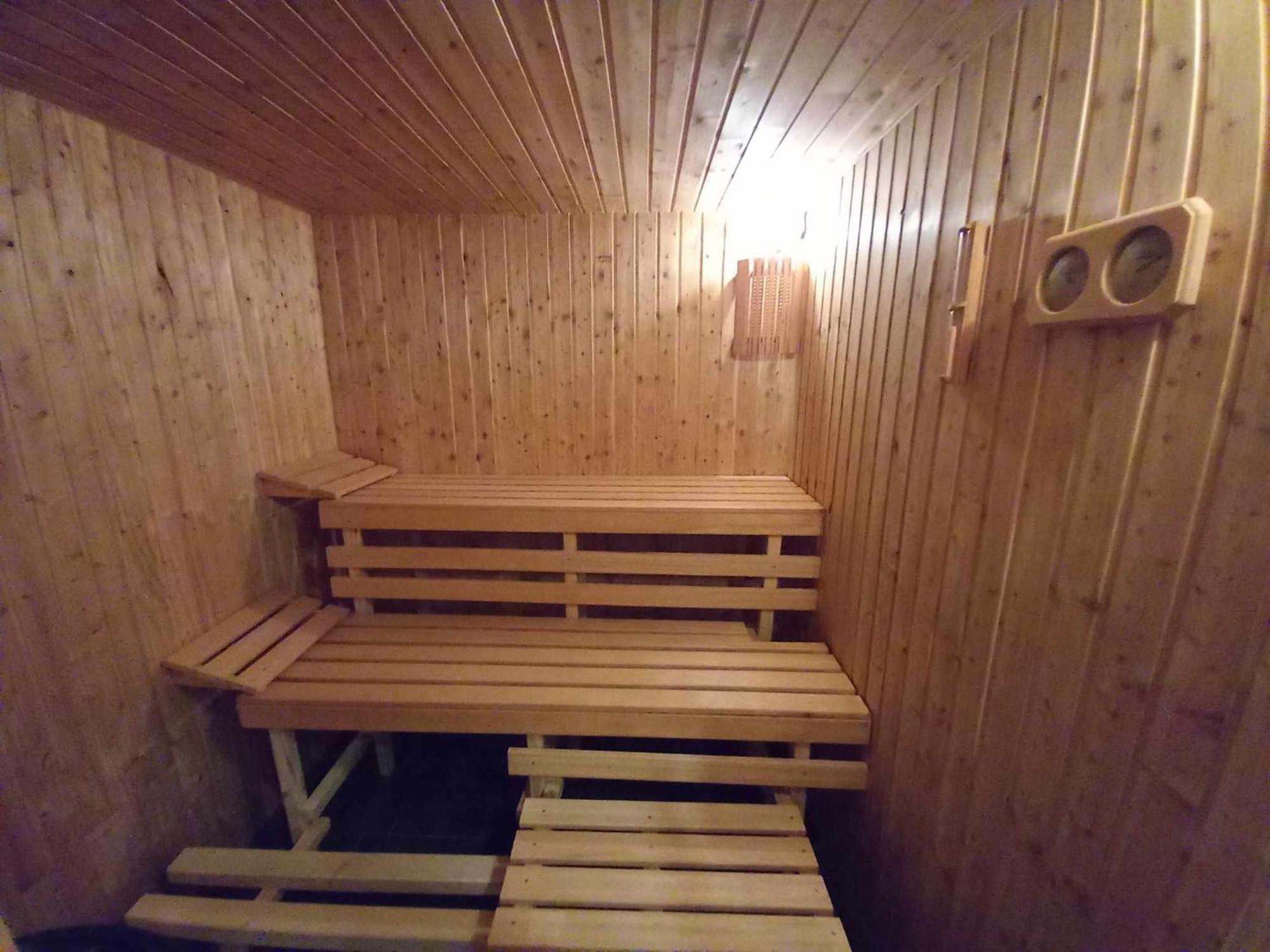 Хотел Свищов Спа Зона מראה חיצוני תמונה